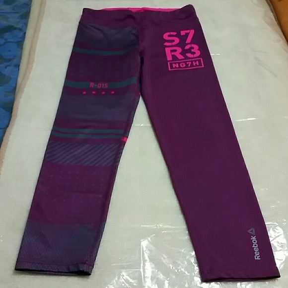 Reebok athletic set Youth Large - Picture 3 of 3