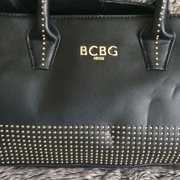 BCBG bag with arm straps and cross body attachment - Picture 2 of 2