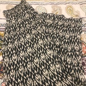Black and White Maxi Pants