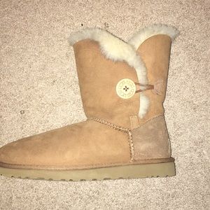 Light Camel, Bailey Button ll Ugg Boots