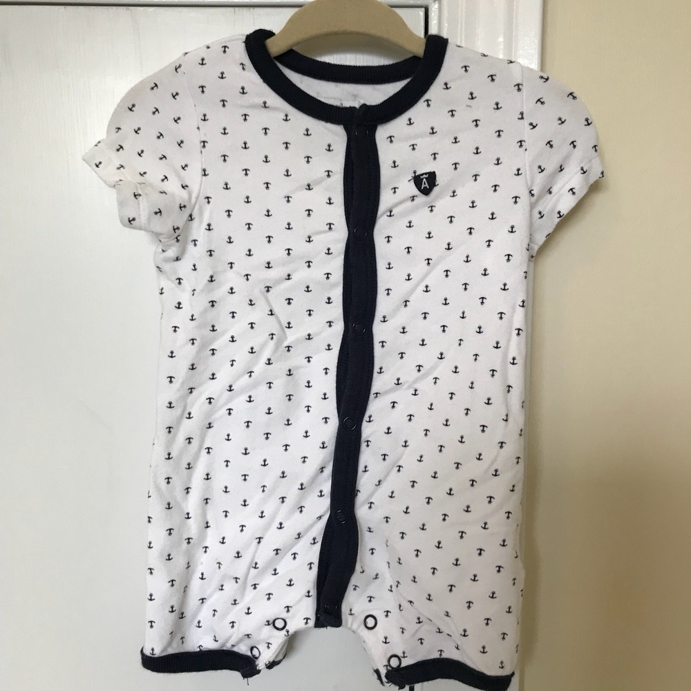 Absorba anchor outfit