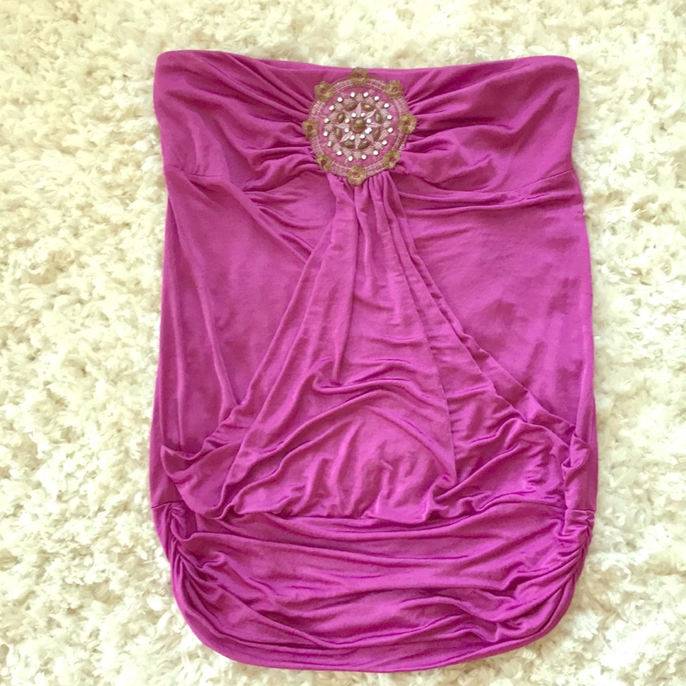 Large magenta & gold open shoulder top