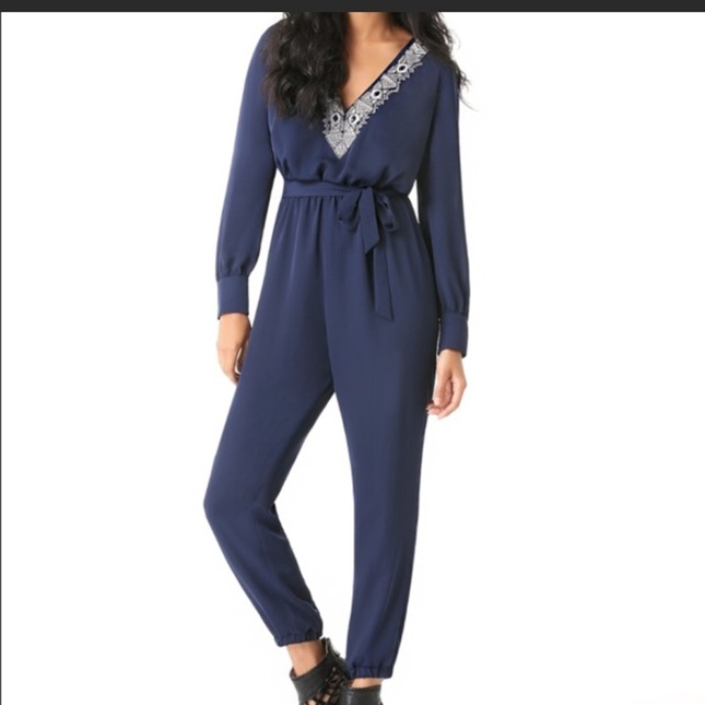 Bebe navy longsleeved jumper romper - S