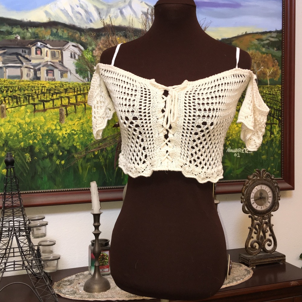 Cute crop top
