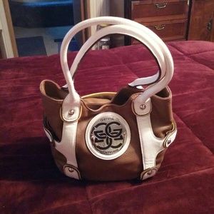 Genna Derossi bucket purse