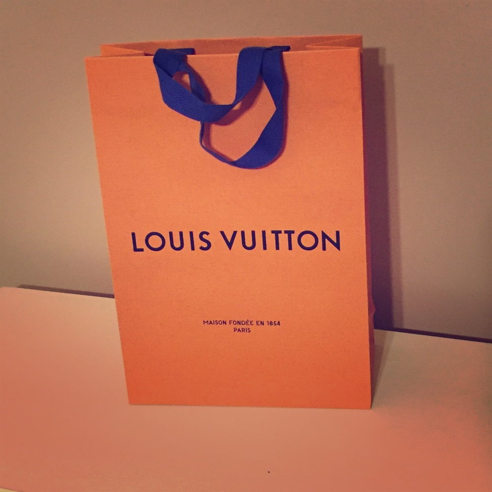 Medium LV Authentic Paper Shopper