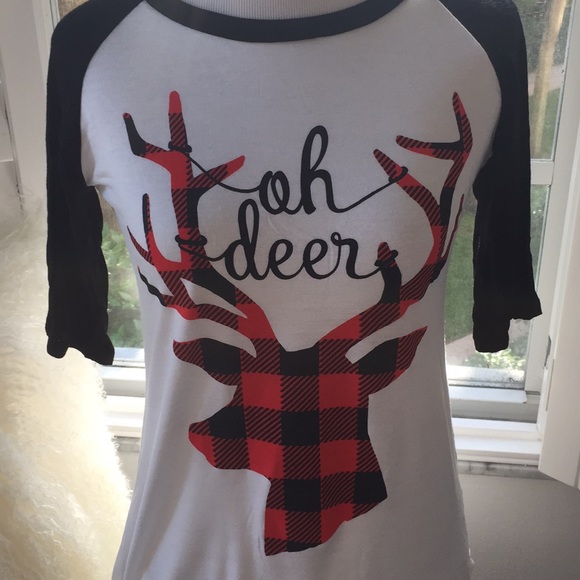"Oh Deer" Holiday Tee! - Picture 2 of 4