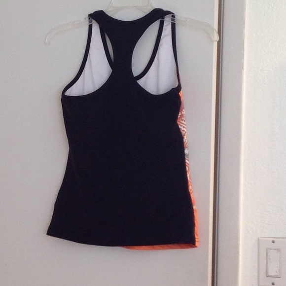 KOS * USA workout top - Picture 4 of 4