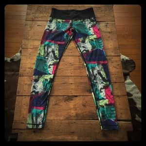 Limited Edition lululemon athletica Wunder Unders