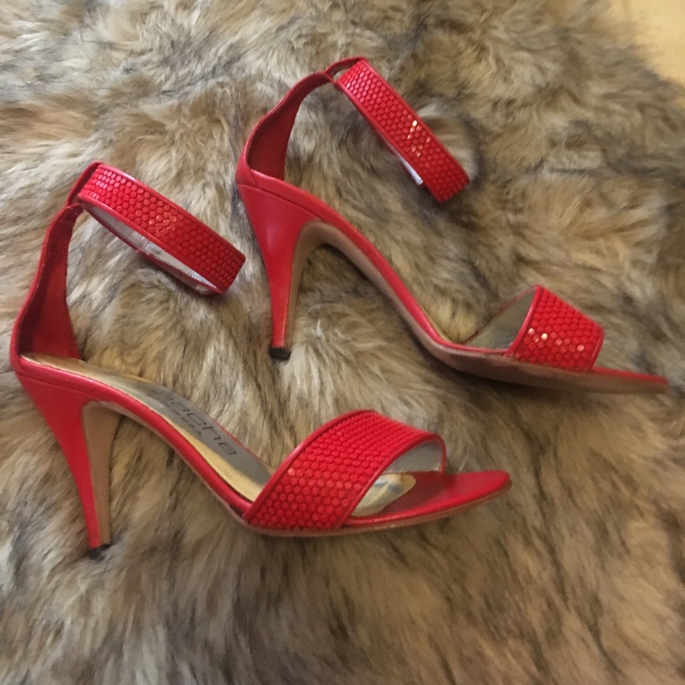 Sexy vintage ankle wraps