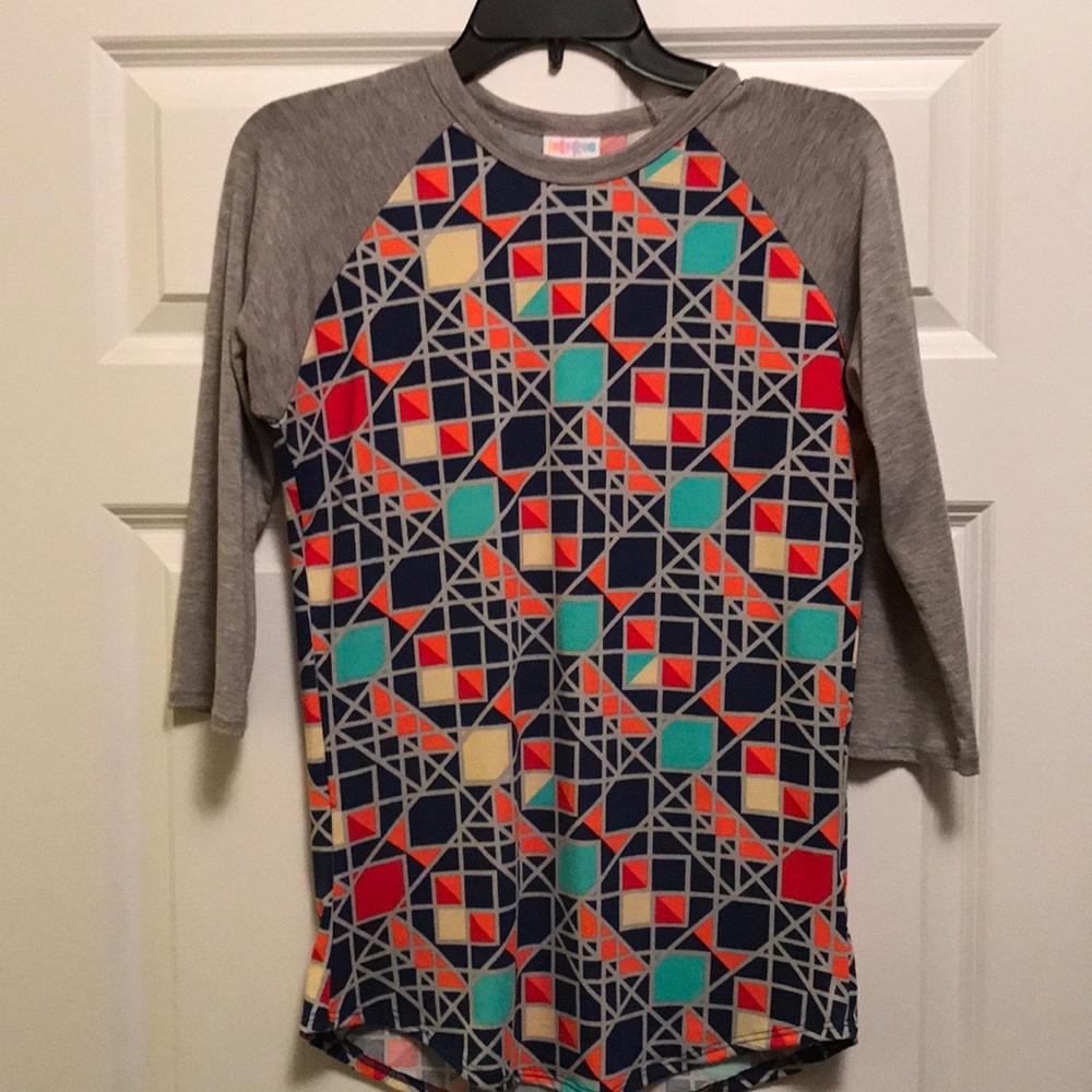 EUC LuLaRoe Randy Tee!
