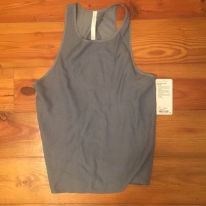 Lululemon NWT All Tied Up Tank Size 10 Color Denim