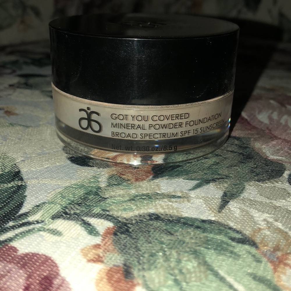 Arbonne Mineral Powder Foundation