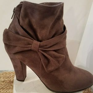 Chocolate Brown Suede Booties / Boots with Bow