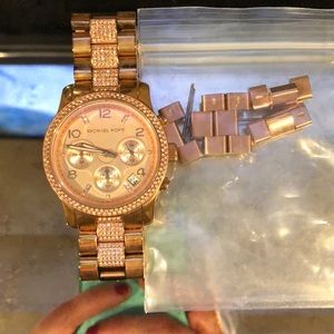 Michael Kors rose gold watch