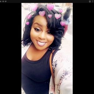 Meet your Posher, Jamese