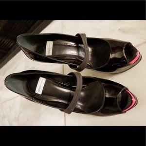 Ruthie Davis Platform Peep Toe Pumps