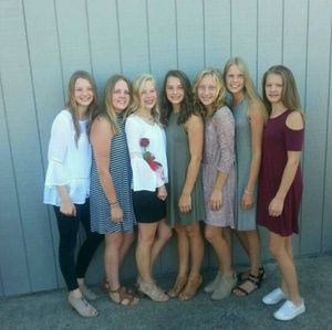 Meet your Posher, Tia