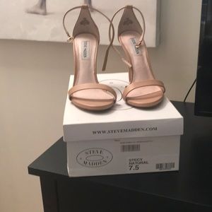 Steve Madden Stecy Nude heel size 7.5