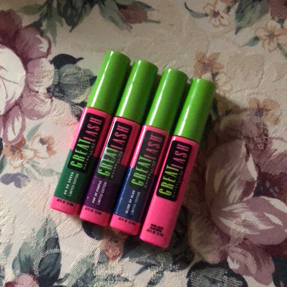 Maybelline Great Lash colored mascara