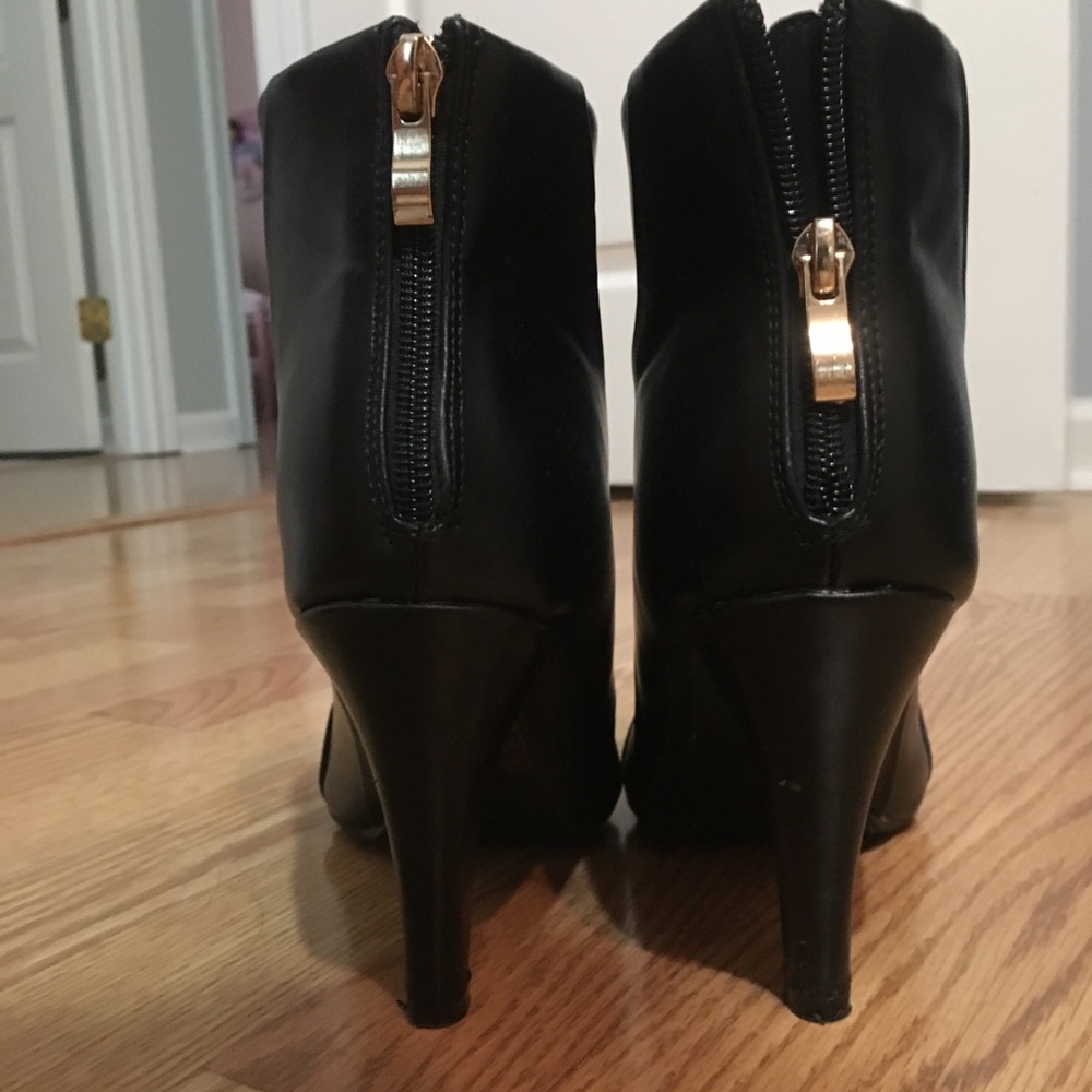 Size 9 Black Booties from Macy’s.  Like new!