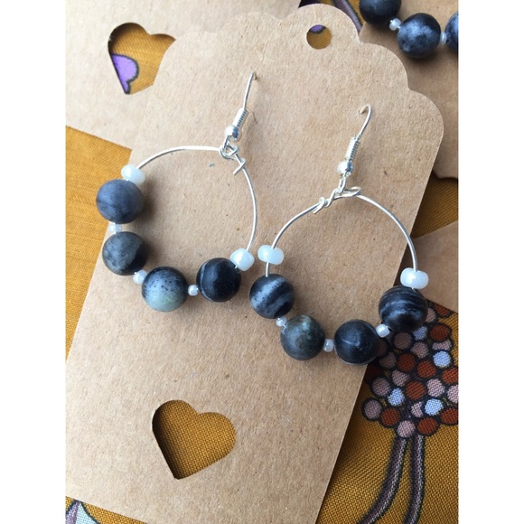 Marbled Stone Silver Hoop Earrings - Picture 2 of 6