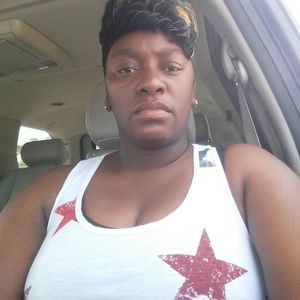 Meet your Posher, Connie