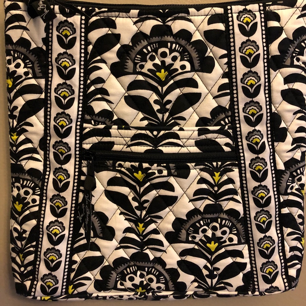 Vera Bradley hipster new