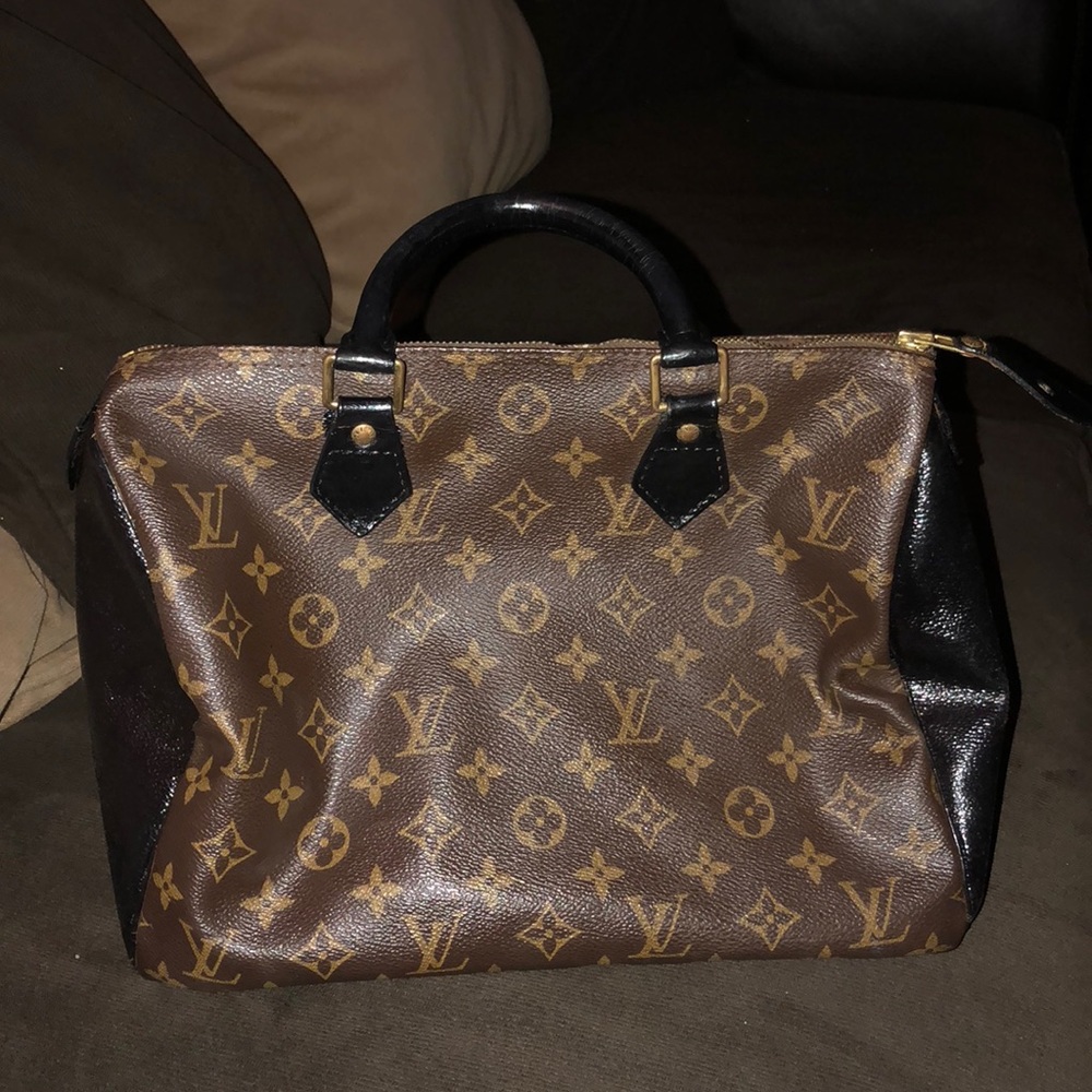 Authentic Louis Vuitton Speedy 30