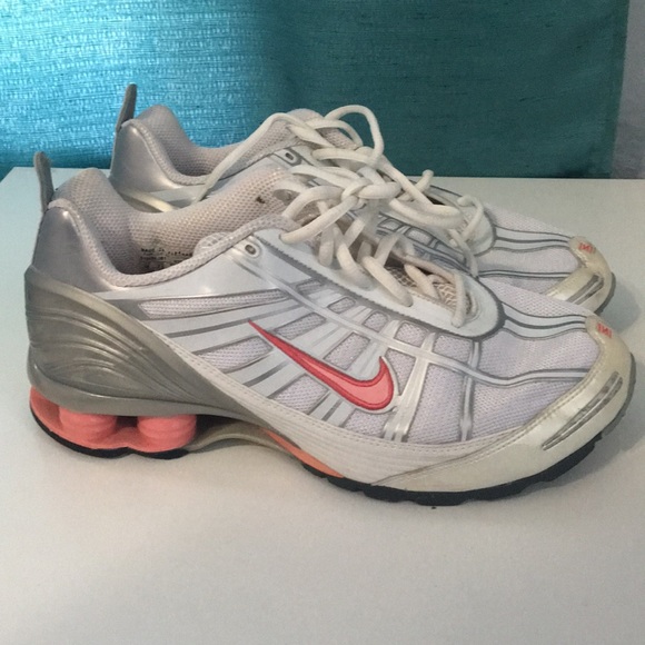 Nike Shocks Womens Running Sneaker Poshmark Nike Shocks Womens Running Sneaker Poshmark