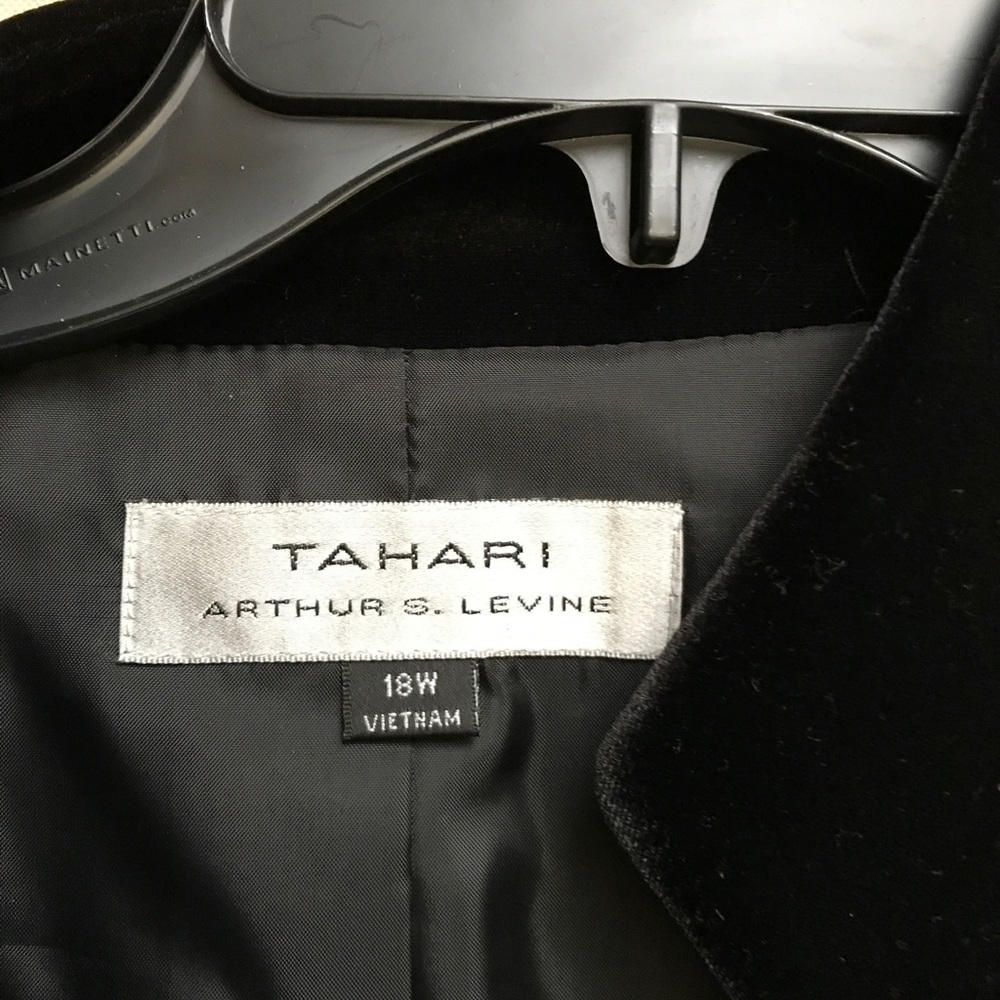 Tahari velvet evening jacket