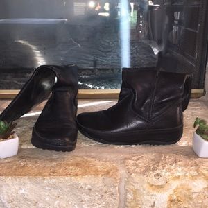 Fit Flop Boots
