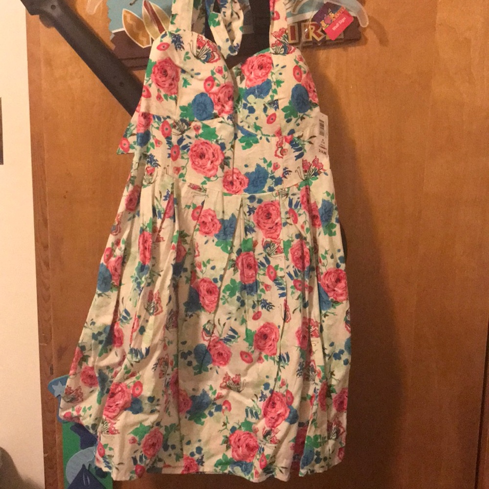 Floral print dress