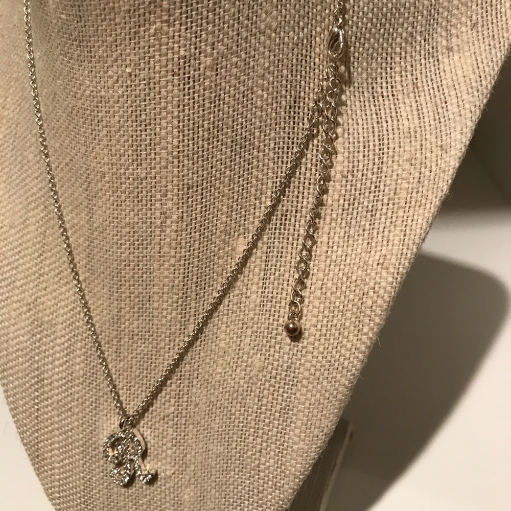 Rhinestone “R” necklace - Picture 3 of 4