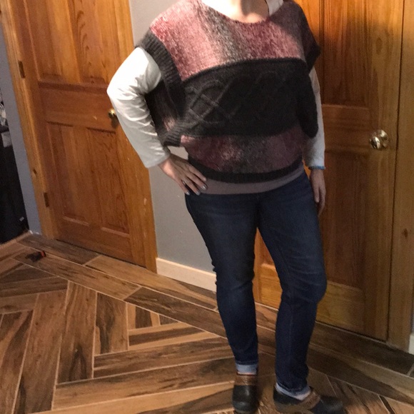 Bat wing sweater - Picture 5 of 7