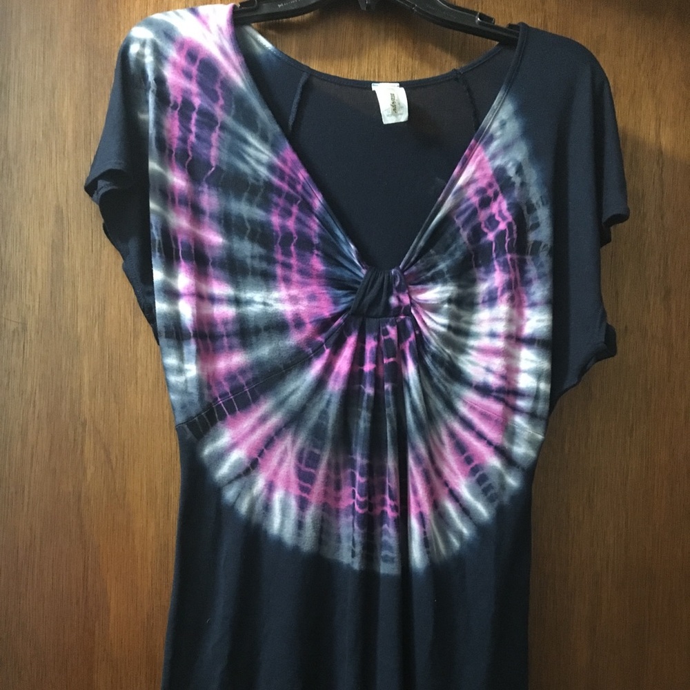 EUC Misope Knottes top