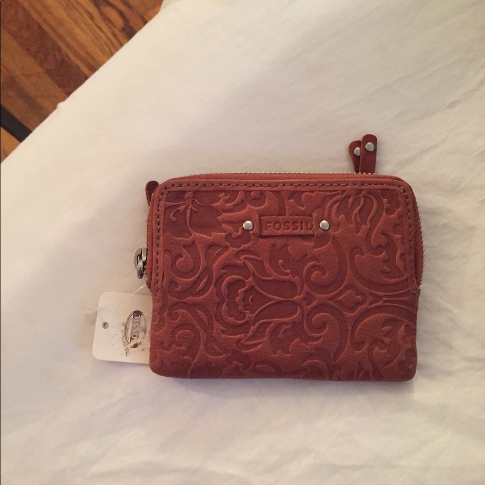 Fossil wallet