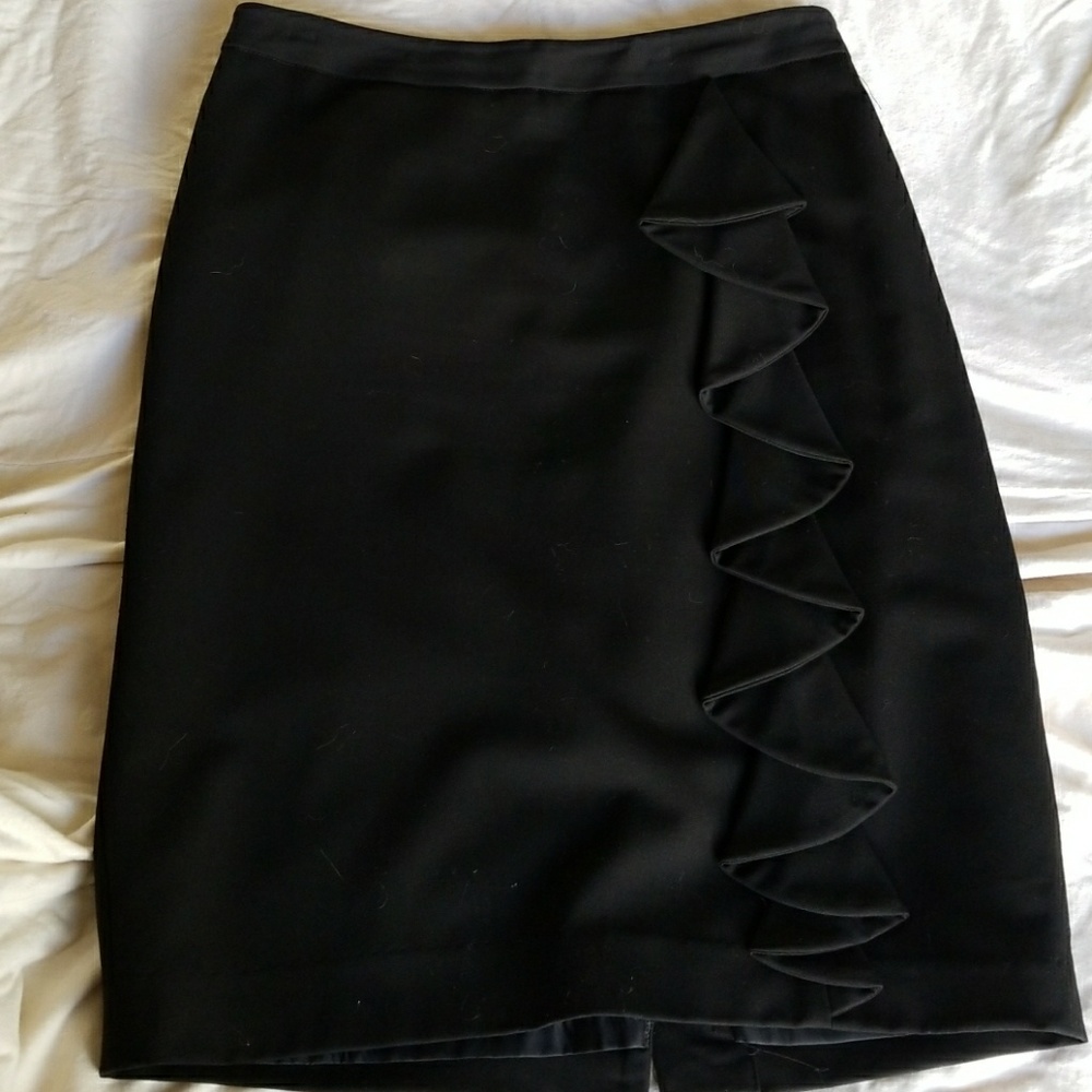 Alfani black pencil skirt with ruffle