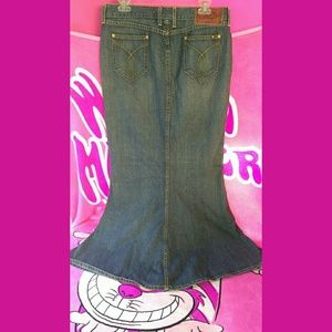 Lucky Brand Denim Skirt Long Size 6/28