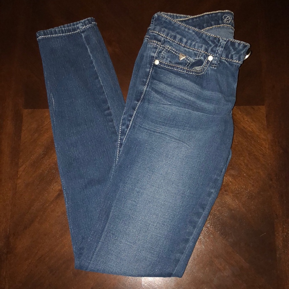 Women’s Guess Skinny Jeans