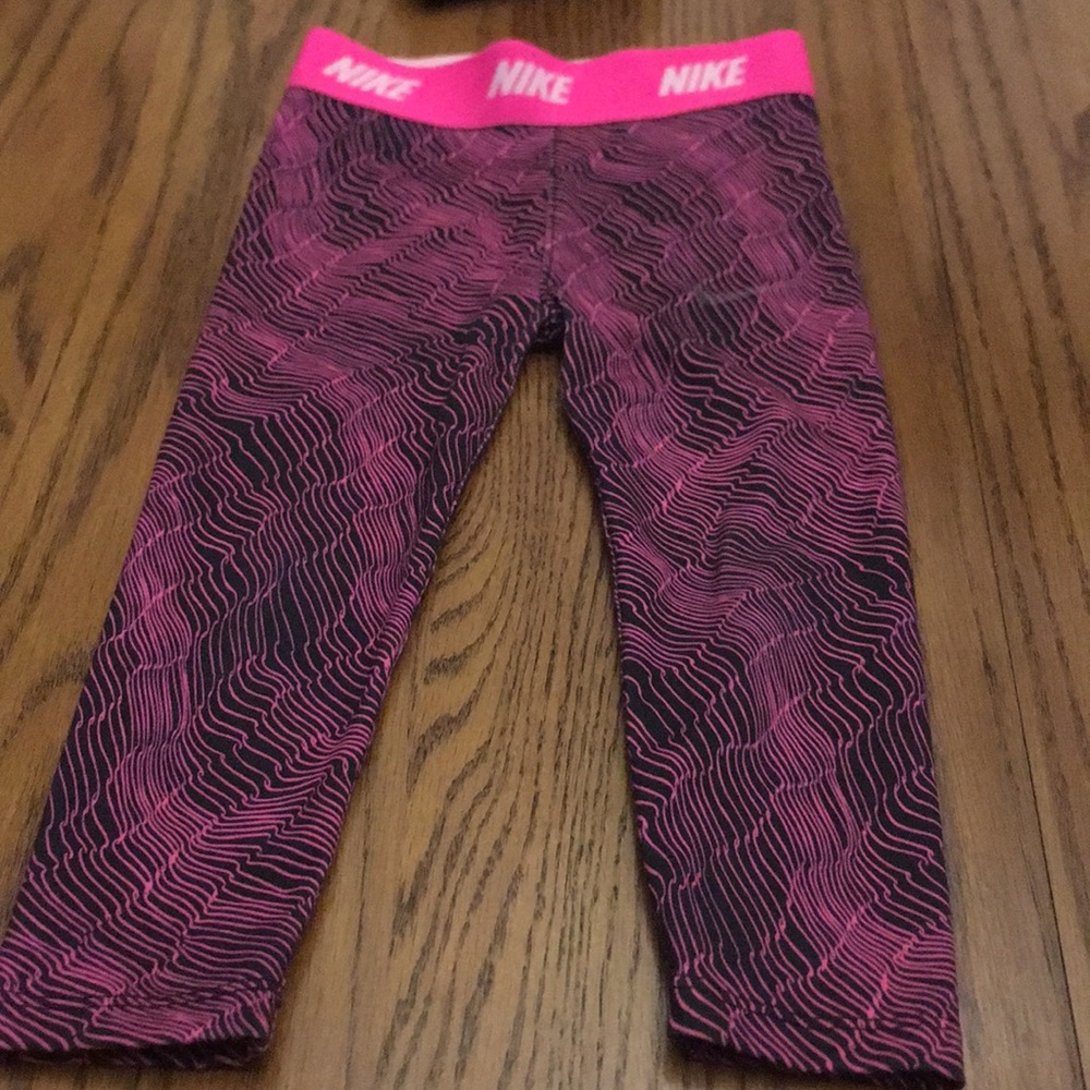 Pink & Black Nike Pro Leggings