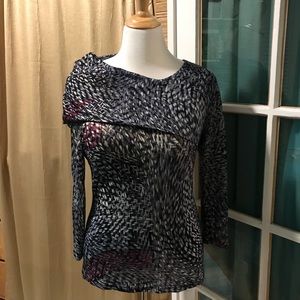 Escada L/42 off shoulder blouse 100% virgin wool