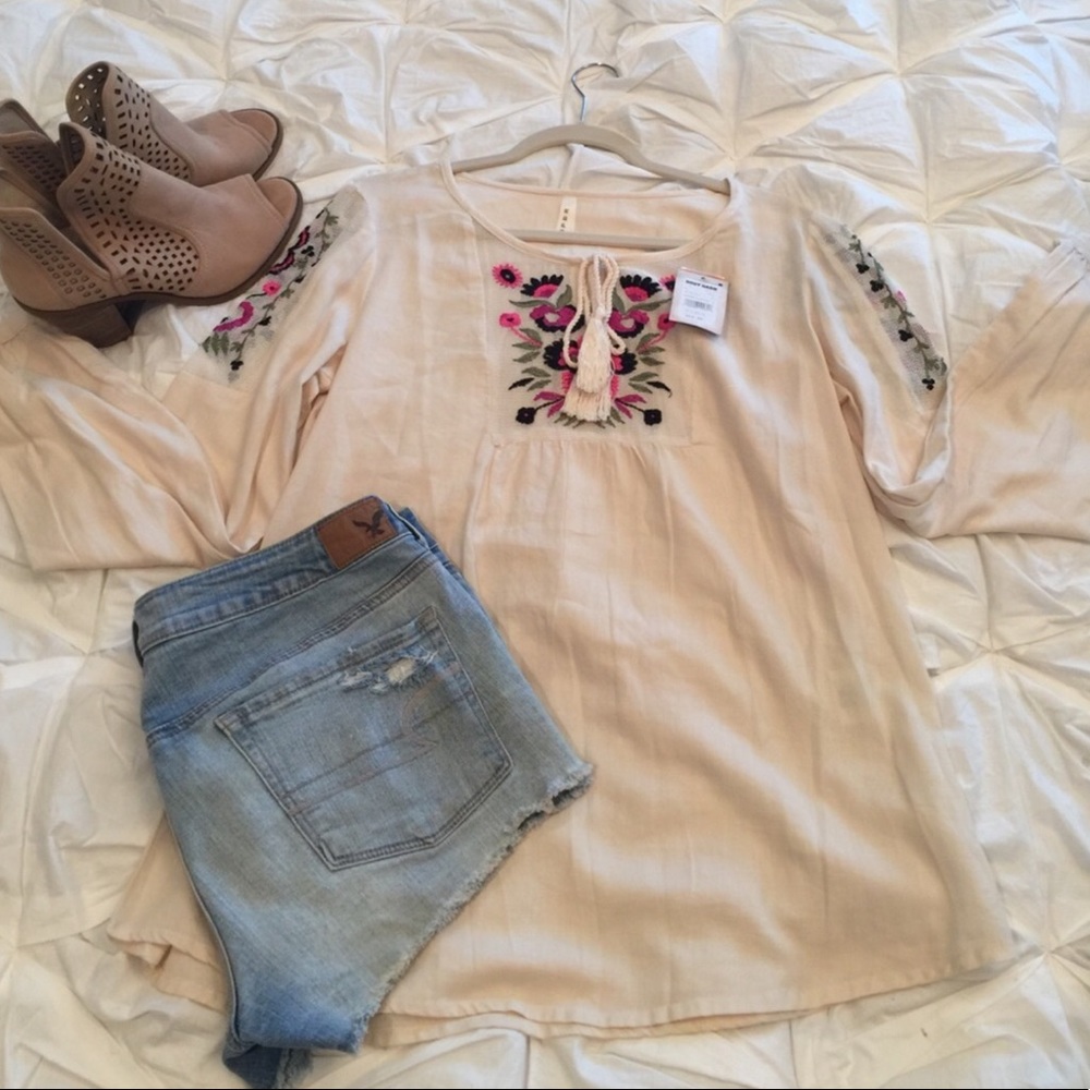 Roper Boho Embroidered Shirt Ladies L (NWT) Cream