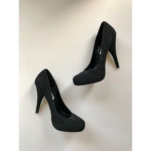 Steve Madden Black Suede Heels