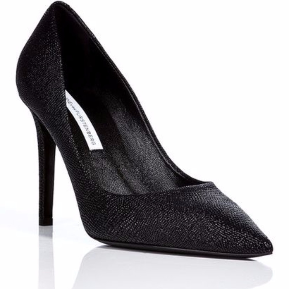 Diane von Furstenberg - textured leather pumps