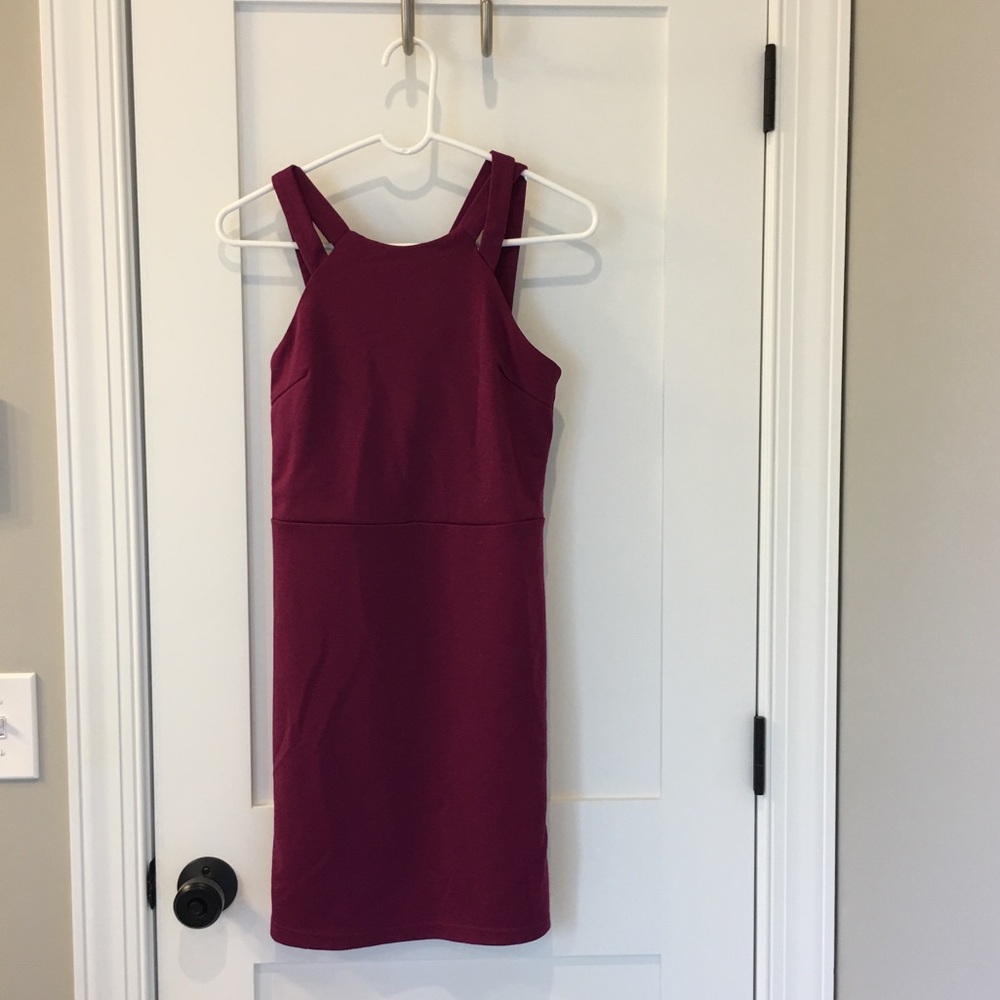 Purple Dress, Criss cross back