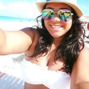 Meet your Posher, Dianna