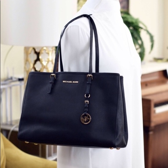 ✨MICHAEL KORS Jet Set Tote bag✨ - Picture 3 of 8