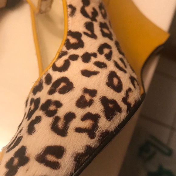 Shoes - Picture 8 of 8