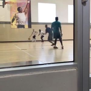 Meet your Posher, Logan